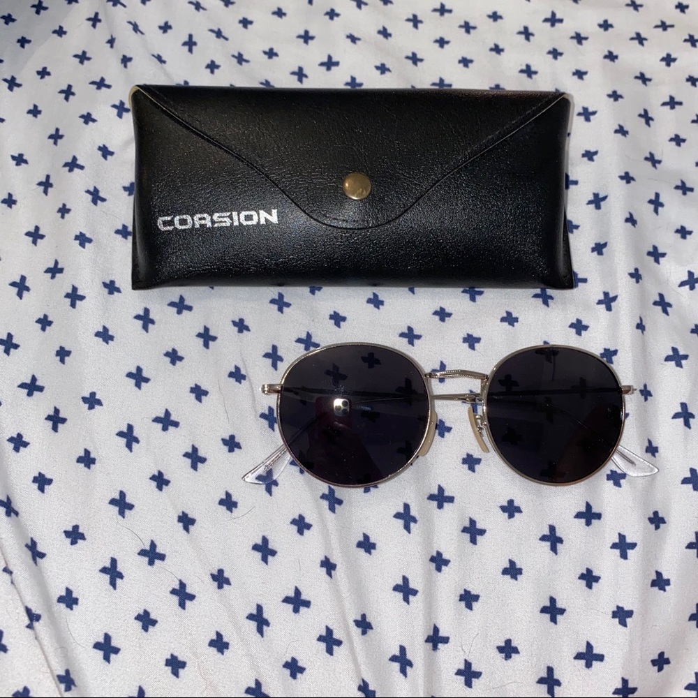 Round metal sunglasses